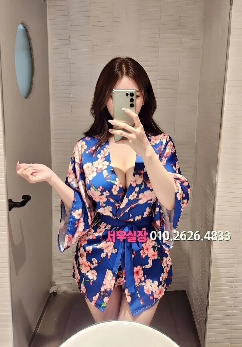 전남 노래방 프리미엄 라인업 23번 프로필