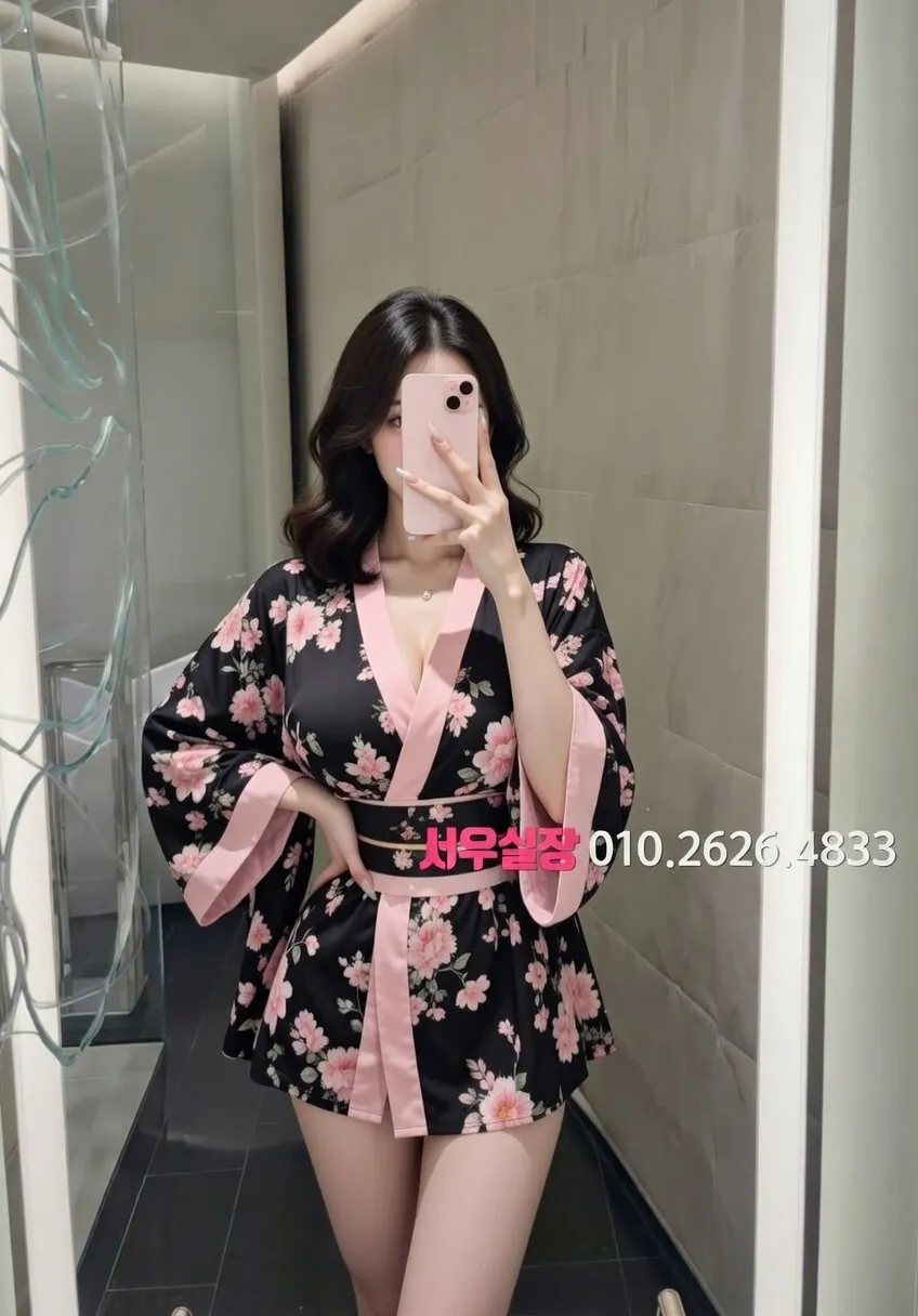 전남 다국적노래방 프리미엄 라인업 18번 프로필