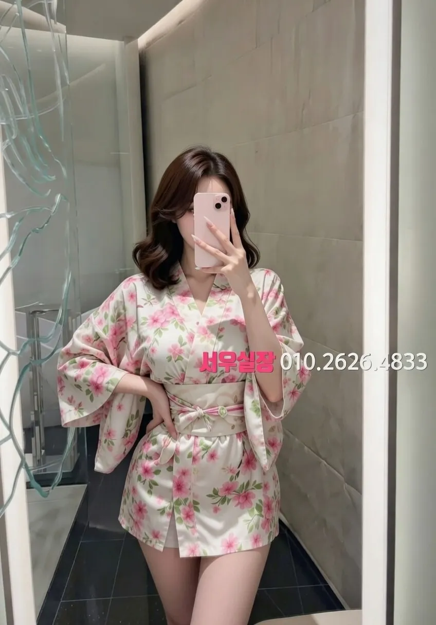 전남 노래방 프리미엄 라인업 20번 프로필